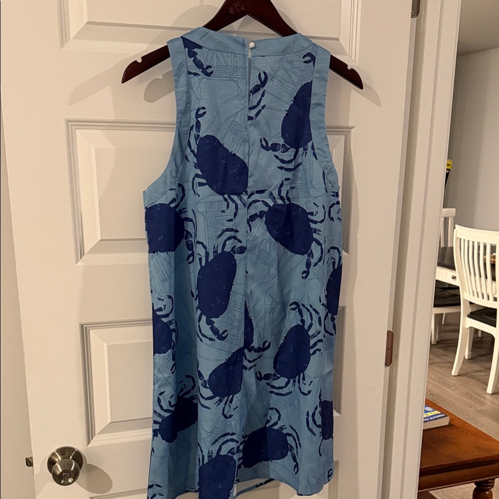 Blue Crab Print Sleeveless Shift Dress with Button Neck Large - Picture 4 of 8